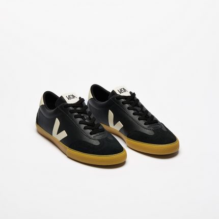 Vejas Volley Leather Black Pierre