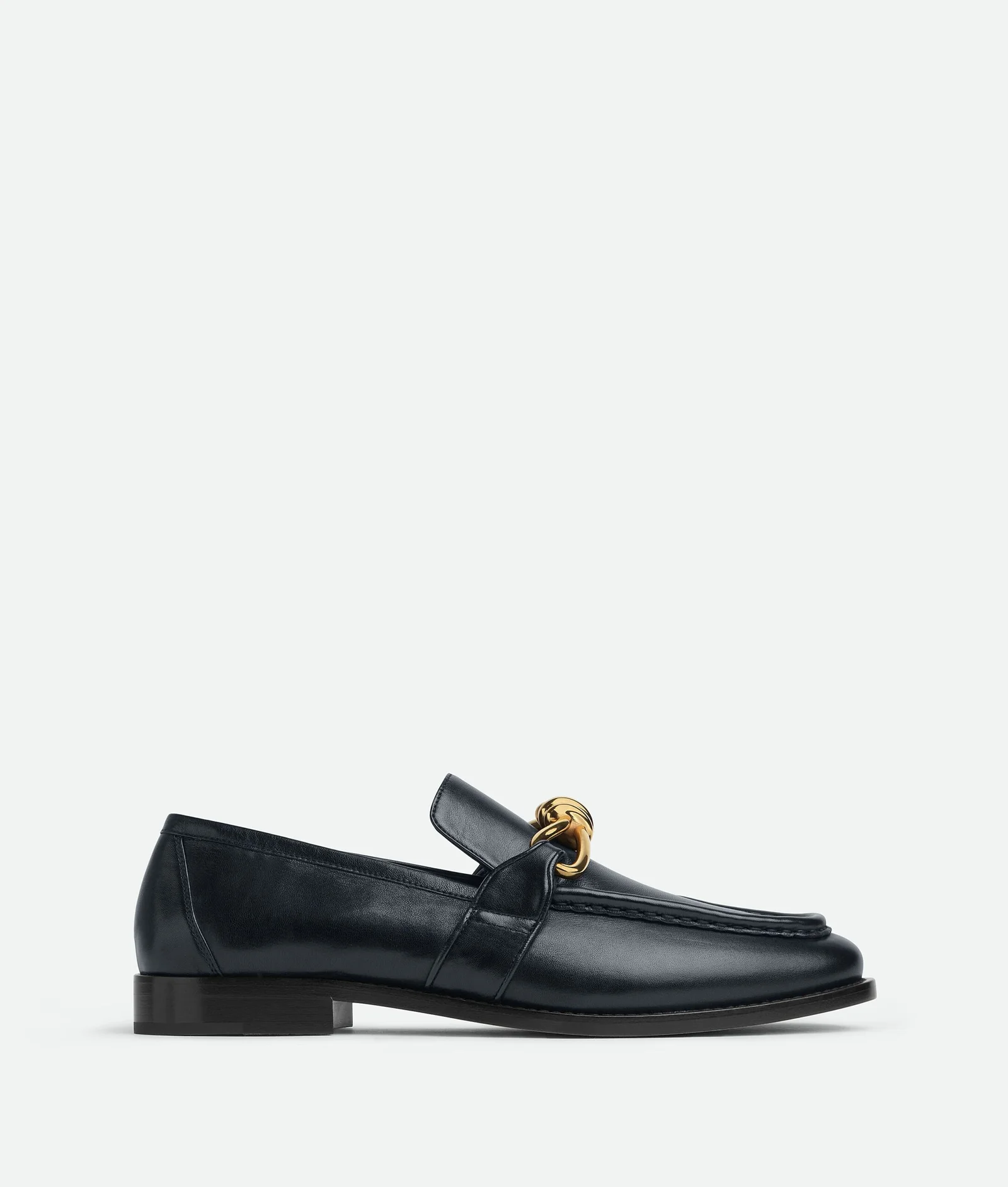 Boottega-Astaire-Loafers-Man-1.webp